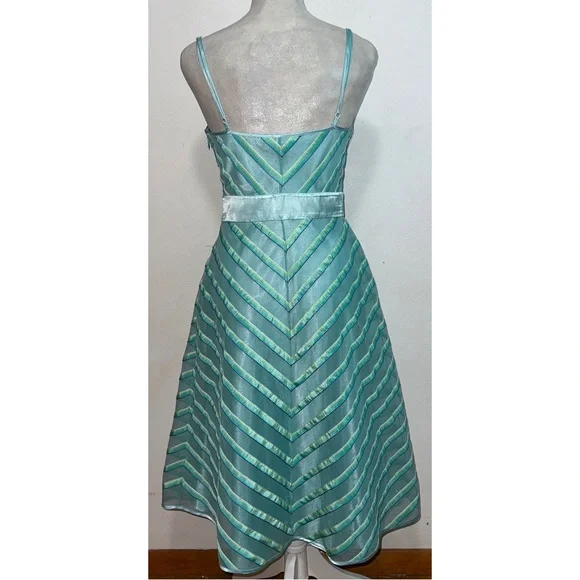 Vintage Y2K Betsey Johnson Dress - Picture 5 of 13